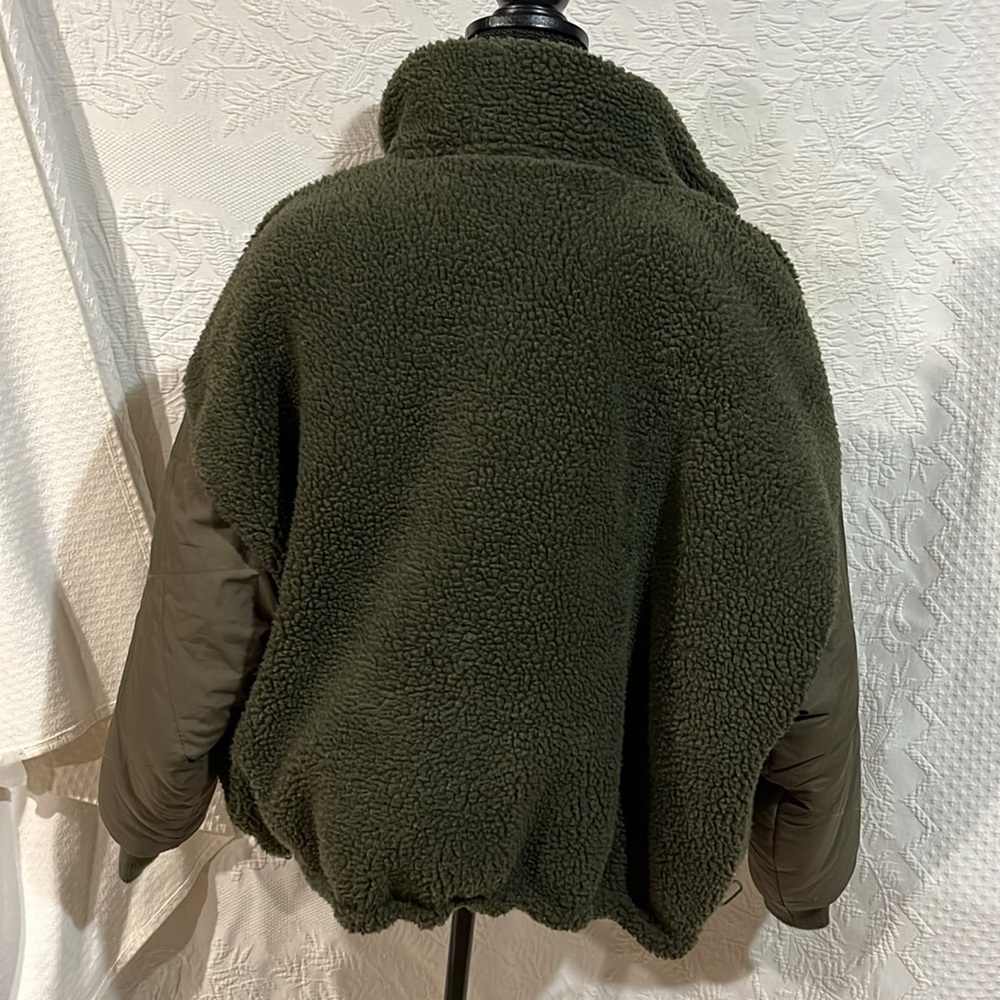 American Eagle reversible coat, size medium‎ - Picture 9 of 15